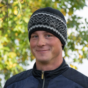 Gorro Jacquard con letras Premium, gorro de punto de invierno personalizado, gorro suave y cálido con bordado personalizado para ropa de moda - Product Image 3