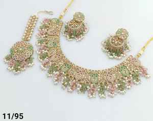 Indian Traditional and Fashionable Gold Plated and Long Mala With Earring and Maagtika Combo Necklace <b>Set</b> for <b>Women</b> - Product Image 4