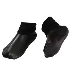Chaussettes d'hiver en cuir Chaussettes d'hiver en cuir véritable de couleur simple pour hommes et femmes - Product Image 3