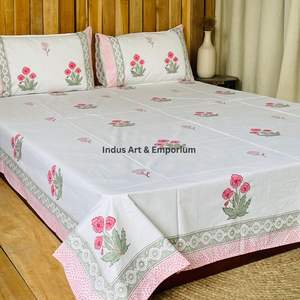 Parures de lit indiennes artisanales Sanganeri imprimées à la main, draps de lit avec taies d'oreiller - Product Image 4