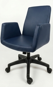 Chaise de bureau ergonomique moderne en cuir PU avec accoudoirs réglables, base pivotante en métal, design contemporain pour usage domestique ou professionnel - Product Image 2