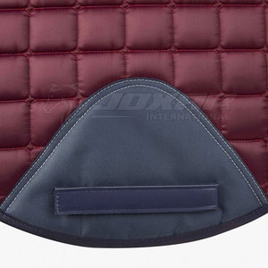 Tapis de selle pour cheval personnalisés avec logo imprimé, doublure en polaire, couleur personnalisée et haute qualité - Product Image 3