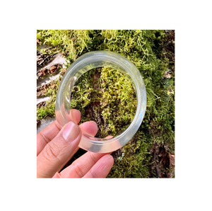 Brazalete de acrílico de moda ecológico con pulsera de joyería de uso doméstico calidad duradera al costo más bajo - Product Image 1