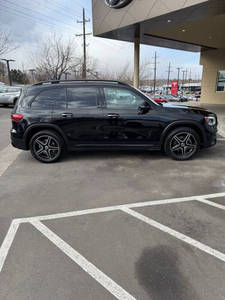 Mercedes-Benz GLB 250 4MATIC 2020 en parfait état - Product Image 5