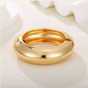 REGALOS DISEÑO DE BRAZALETE LA MEJOR CALIDAD PERSONALIZADO ÚNICO COLOR ELEGANTE BRAZALETAS COLOR COMPLETO Pulsera de resina epoxi de tamaño pequeño - Product Image 3