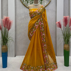 Saree ออกแบบที่สวยงามด้วยด้ายและลำดับกับงานมุก - Product Image 1