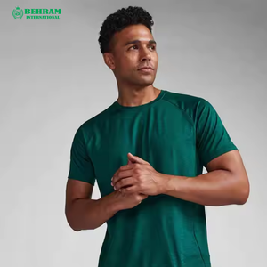 Camiseta de Hombre de Corte Holgado con Cuello Redondo, Poliéster/Algodón, Impresión de Logotipo Personalizada 2025, Ecológica, Transpirable, Tejido de Alta Calidad de 210g, OEM - Product Image 3