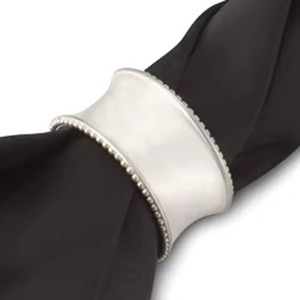 Anneau de serviette en fil de cuivre avec perle argentée pour la décoration de la table de mariage - Product Image 2