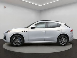 Maserati Grecale GT 2023, conduite à gauche, 250-300 ch, 300-400 Nm, origine américaine - Product Image 2