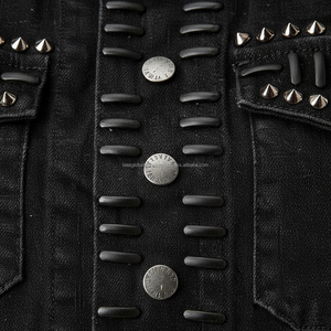 Chemise en jean noire sans manches pour homme, coupe slim, effet vieilli, bords bruts, style décontracté, avec double poches, personnalisable OEM - Product Image 5