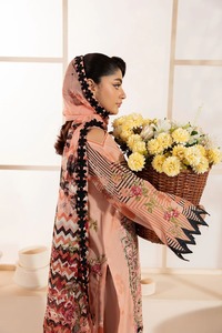 Vestido Kurtis de tela Chinon pura para mujer Aliya cortado con diseño intrincado ropa tradicional india y pakistaní - Product Image 5