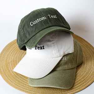 Vente en gros de chapeaux de golf multicolores de style sportif casquettes de baseball avec logo personnalisé pour hommes, pour la course en plein air et les bébés, couleurs unies - Product Image 1