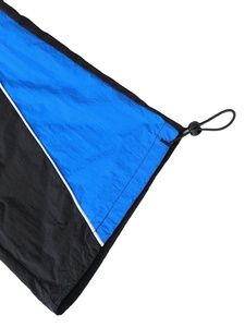 Fabricantes OEM de Ropa Deportiva de Nylon Personalizada, Pantalones Deportivos, Chaqueta Cortavientos Reflectante con Cierre para Hombre - Product Image 4
