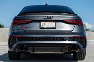 SUPER CLEAN 2023 RS4 Diésel ~5,100 Millas 401 HP Motor de 5 Cilindros de Aspiración Natural Tracción Total Neumáticos R20 Volante a la Izquierda SUV de Cuero Oscuro - Product Image 5