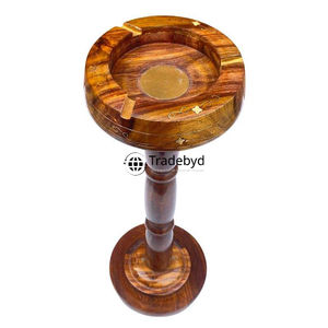 Tradebyd cendrier en bois moderne fait à la main écologique cendrier en bois support robuste pour bureau et extérieur - Product Image 1