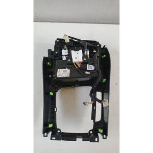Console centrale KIA CEED Sportwagon Série (CD) (2018>) 84651-J7000 D4FE Code interne 1716189 - Product Image 6