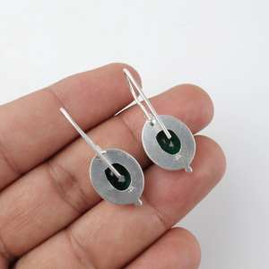 Boucles d'oreilles clous en topaze bleue ovale, argent sterling plaqué or, certifiées IGI, cadeau élégant pour femme, anniversaire, fête - Product Image 2