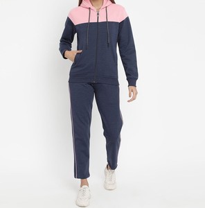 Double doublure Demande du client Nouvelle arrivée Fancy Women Casual Fleece Full Suit Tracksuit Jogging Gym Wear Street Hoodie Stand - Product Image 1