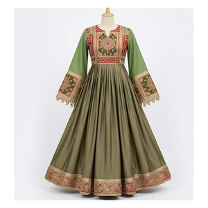 Vestido de Novia Elegante, Teñido en Color Sólido, con Bordado de Encaje Ecológico, Estilo Afgano Vintage, Maxi Vestido Kuchi Afgano de Cachemira y Acrílico - Product Image 1