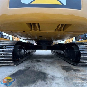 Excavadora de cadenas Caterpillar CAT323D2L usada, año 2024, 20 toneladas, cucharón de 1.19m, 753 horas, con motor Caterpillar, caja de cambios y PLC. - Product Image 6