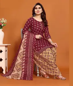 Últimas colecciones de ropa de boda india Trabajo de bordado pesado y trabajo de piedra Vestidos Anarkali Traje de algodón Salwar Kameez