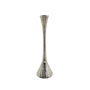 Bougeoir conique en métal personnalisé au design élégant de couleur grise pour la maison et Noël Bougeoirs coniques décoratifs de table - Product Image 4