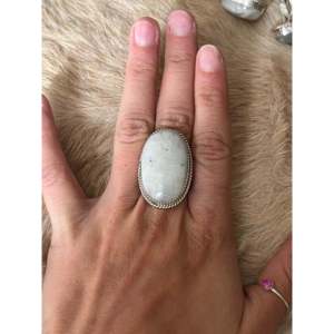 Reda Galvan <b>Moon</b> Stone & Sterling Silver <b>Ring</b> Size 8.25 Oval Shape Pattern - Product Image 2