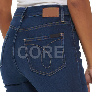 Pantalones vaqueros ajustados para mujer recién llegados disponibles en diferentes colores Pantalones vaqueros ajustados para mujer - Product Image 4