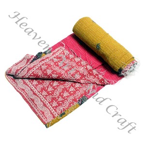 100% Cotton Kantha Floral Printed Bedding <b>Bedspread</b> <b>Quilt</b> Throw Indian Reversible Hand Stitched Heavy Throw Old Sari Blanket - Product Image 2