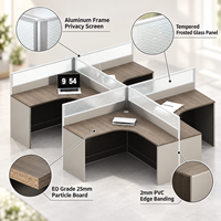 Bureau de travail en forme de T pour quatre personnes avec écrans de séparation, bureau modulaire moderne pour mobilier de bureau