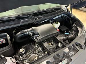 Sprinter 2500 4x4 2022, 1 Dueño, Turbodiésel V6, 4WD, Equipamiento de Alta Gama, Conversión a Camper - Product Image 6