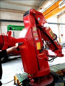 Puma Crane Système de télécommande entièrement propulsé Pont pliant marin hydraulique avec système de surcharge Nouveau roulement central - Product Image 5