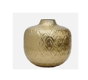 Florero de oro de aluminio fundido decorativo para el hogar en dos tamaños Florero de piso en color oro áspero Macetas y jardineras de boda - Product Image 5