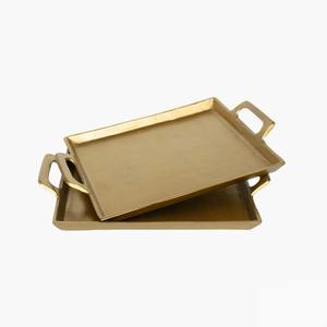 Acabado antiguo con asa Bandeja de hoja de metal decorativa Forma rectangular con asa para servir en hoteles y restaurantes - Product Image 6