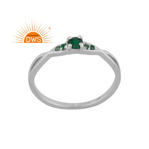 แหวนพลอยมรกตธรรมชาติสีเงินสเตอร์ลิง925ขายดีที่สุดผู้ผลิตเครื่องประดับแบบปรับแต่งได้ตามต้องการ - Product Image 1