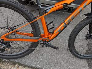 Vélo complet Slash 9.9 Full Carbon 29er, très demandé - Product Image 2