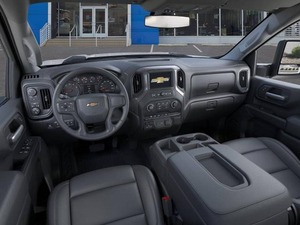Chevrolet Silverado 3500HD WT 2024 Usada en Buen Estado - Product Image 3