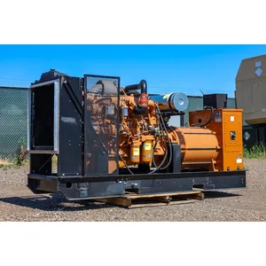 Groupe électrogène diesel industriel triphasé d'occasion 200 kW 120/208 V à châssis ouvert, commercial, de secours, avec ATS automatique, refroidissement par eau - Product Image 1