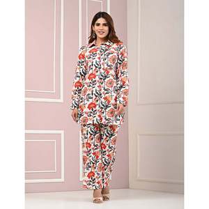 Conjunto de 2 Piezas de Algodón en Blanco y Rojo, Talla 3XL, Estampado, para Verano, con Decoración de Botones en la Parte Superior y Pantalones Cortos - Product Image 1