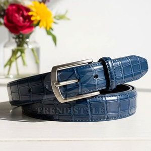 Ceinture en cuir gaufré croco de haute qualité, design élégant pour les looks décontractés et formels, ceinture en cuir gaufré croco classique et tendance - Product Image 2