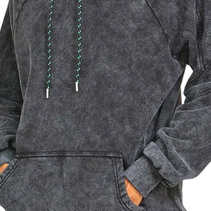 เสื้อฮู้ดผู้หญิงคุณภาพพรีเมียม ผ้าระบายอากาศดี รับผลิตแบบ OEM ทรงโอเวอร์ไซส์ เสื้อฮู้ดแขนยาวไซส์ใหญ่ สั่งทำพร้อมโลโก้ - Product Image 6