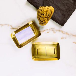 ที่วางสบู่ทองเหลืองดีไซน์ทันสมัย สำหรับอุปกรณ์ห้องน้ำสไตล์โมเดิร์น  เพิ่มความหรูหราด้วยลักษณะโลหะที่โดดเด่น - Product Image 3