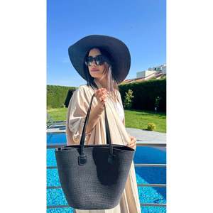 Black Straw <b>Hat</b> and Straw Bag Two-Piece Set, Shipped in a <b>Box</b>. - Cnt2005black - Product Image 4