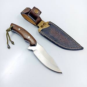 Cuchillo de Hoja Fija de Grado Industrial, Forjado a Mano en Estilo Nórdico, de Acero 12c27 de 8 Pulgadas, con Mango de Madera, Funda Vertical de Cuero, OEM, Full Tang - Product Image 3