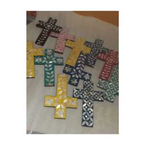 Cruz Tradicional de Nácar para Colgar en la Pared, Decoración de Hogar de Lujo Hecha a Mano para Regreso a Clases, Aniversario, Decoración de Altar de Iglesia - Product Image 5