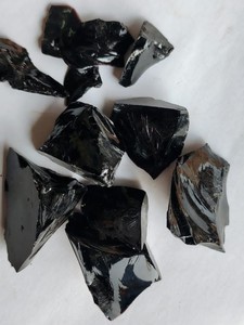 Piedras Naturales de Colores Claros de Alta Calidad y Virutas de Vidrio Triturado No Tóxicas, Marca MMArt para Fogatas Exteriores, Diseño Contemporáneo - Product Image 2