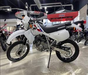 NUEVA Honda XR650L 2024, Motocicleta Todoterreno, Motor de Cuatro Tiempos, Velocidad Máxima >80 km/h, ENVÍO RÁPIDO - Product Image 4