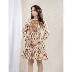 Robe longue beige mauve imprimée Butti en coton, taille XL, respirante et décontractée, idéale pour les fêtes et occasions formelles, avec taille élastique - Product Image 5