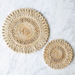 High Quality Handwoven round Rattan <b>Coasters</b> <b>with</b> <b>Holder</b> Classic Pottery Insulated Heat Woven Placemats Eco-Friendly <b>Coaster</b> <b>Set</b> - Product Image 4