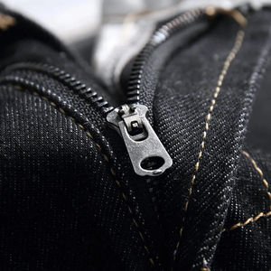 กางเกงขาสั้นผ้ายีนส์สำหรับผู้ชายกางเกงขาสั้นคาร์โก้กางเกงขาสั้นคาร์โก้สำหรับผู้ชายสั่งทำได้ตามต้องการ - Product Image 4